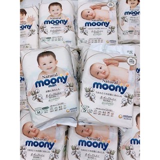 Tã bỉm MOONY NATURAL Nội Địa Nhật dán/quần NB63/S58/M46/L36/XL32