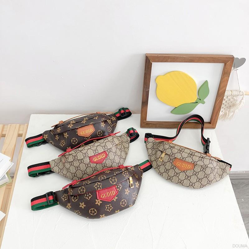 Túi Đeo Chéo Ngực Thời Trang Dễ Phối Đồ Cho Bé