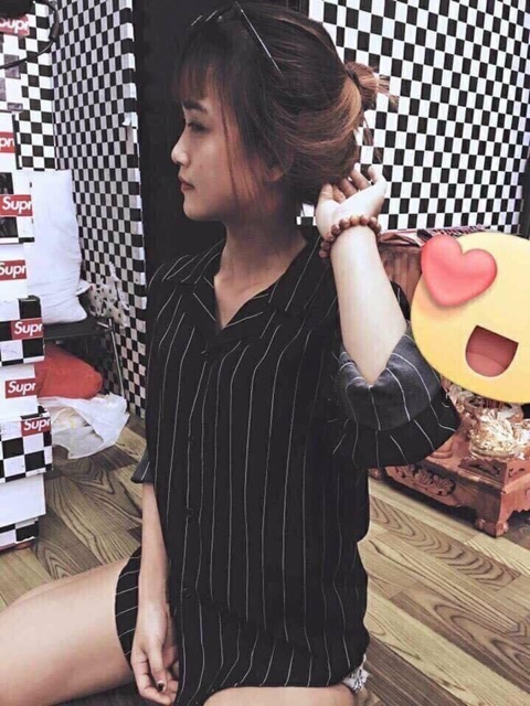 Áo kẻ sọc hot hit