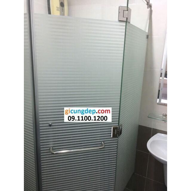 Decal dán kính/kiếng sọc ngang