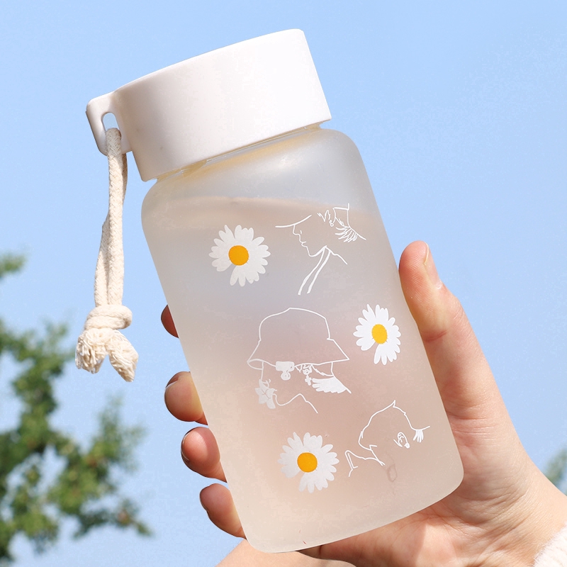 Bình nước thủy tinh in họa tiết hoa cúc kiểu Hàn Quốc đáng yêu