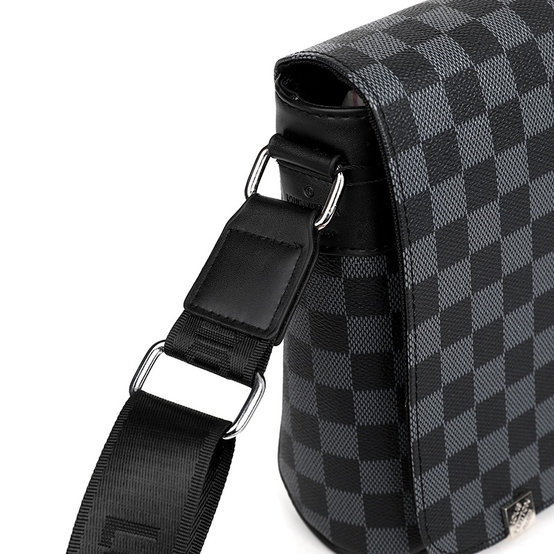 Túi Đeo Chéo Nam Thời Trang Sang Trọng