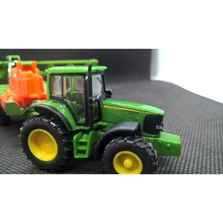 Máy kéo và bộ tưới cây Siku