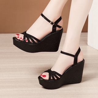 Sandal đế xuồng quai thắt cao cấp