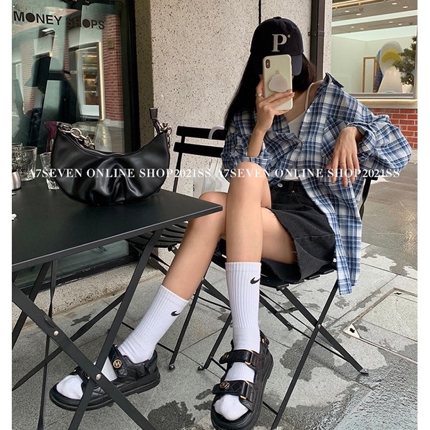 Quần short jean lửng form ngố bò ống rộng tua gấu màu đen basic MST5