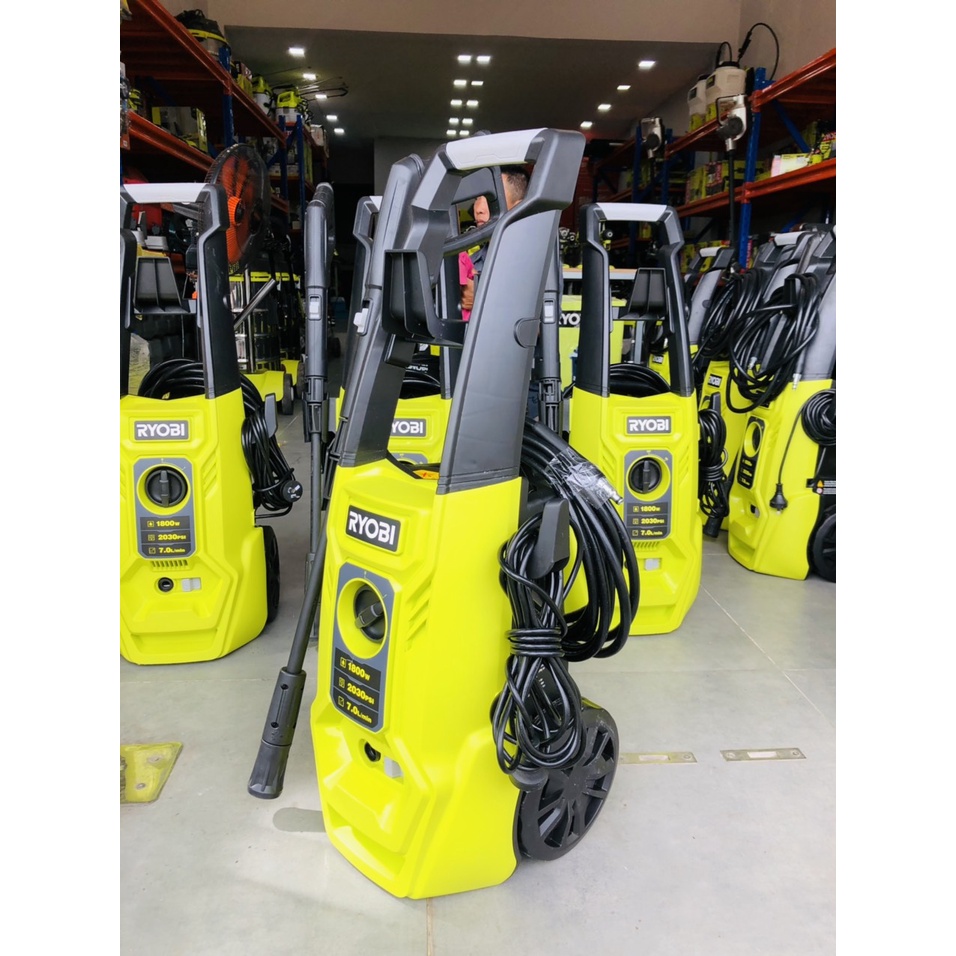 Máy rửa xe Ryobi 1800w RCAPW140 - TRONG THÙNG  99% - BH 3 THÁNG - ÚC