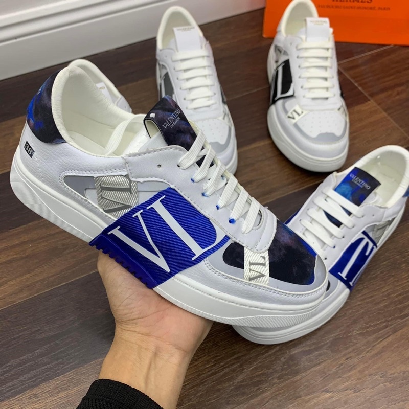 Giày Sneaker Da Phối Thêu Vạch VLTN Chữ Siêu Sang