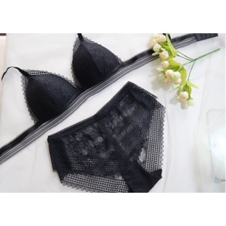 Nội y thiết kế ( bộ gồm áo bralette và quần lót)