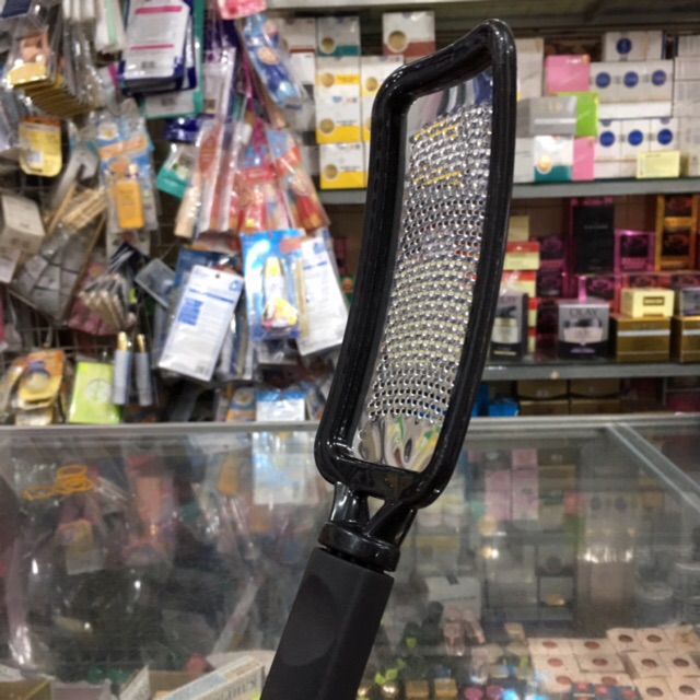 Dụng cụ chà gót chân cán và viền bọc nhựa (1 đầu)