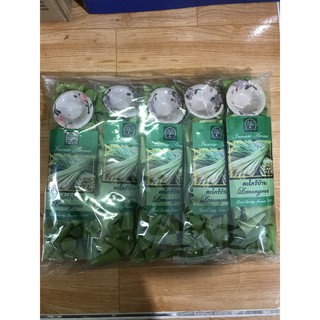 Trầm Hương nụ thơm tặng chén Thái Lan