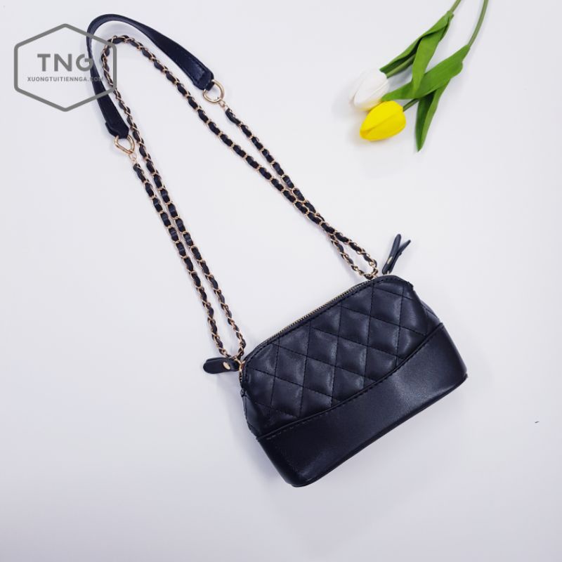 [BÁN SỈ] Túi Xách Nữ Đeo Chéo 2 Ngăn Khóa Hến NGOCTRINH - Size 20 - Hình Thật