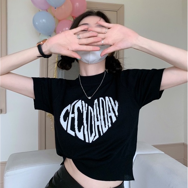 Áo Thun Dệt Kim Ngắn Tay Ôm Dáng In Chữ Và Trái Tim Thời Trang Phong Cách Hàn Quốc Cho Nữ