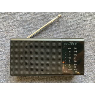Radio sony icf p36