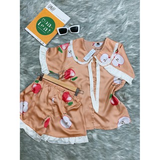 Bộ đồ ngủ satin cao cấp siêu mềm mịn.