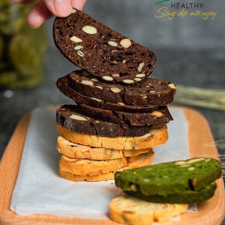 Bánh BISCOTTI 500gram nguyên cám mix  vị MinnaFood, bánh ăn kiêng giảm cân không đường dành cho người béo BCT03 | BigBuy360 - bigbuy360.vn