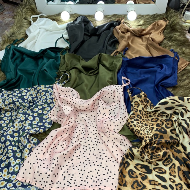 Sẵn] (Clip thật) Áo phi lụa cổ đỗ dây tăng đơ Size SML AQC44 | BigBuy360 - bigbuy360.vn