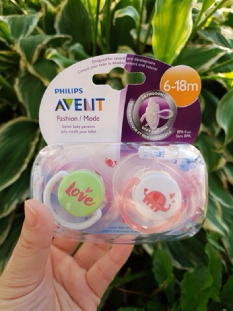 Ti ngậm Philips Avent