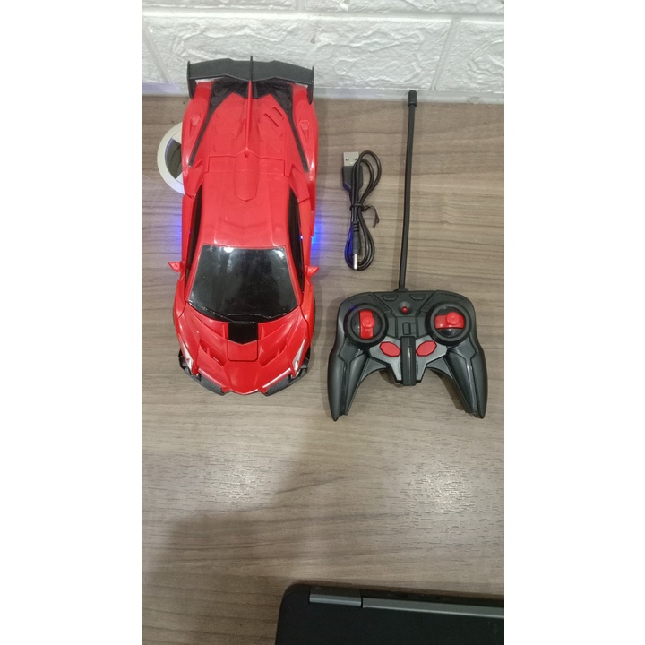 🎁Quà tặng cho bé 🎁 Xe điều khiển từ xa biên hình Robot, Xe ô tô đồ chơi điều khiển 4 chiều thông minh