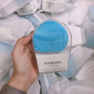 Máy rửa mặt massage rung tạo bọt Foreo