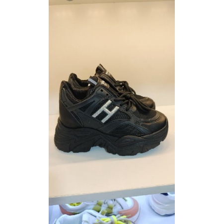 Giầy thể thao nâng đế chữ H 9phan