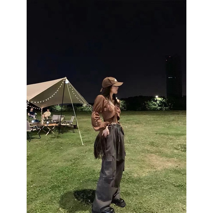 Bộ đồ COZOKC gồm áo dài tay chống nắng và áo hai dây gợi cảm dành cho nữ