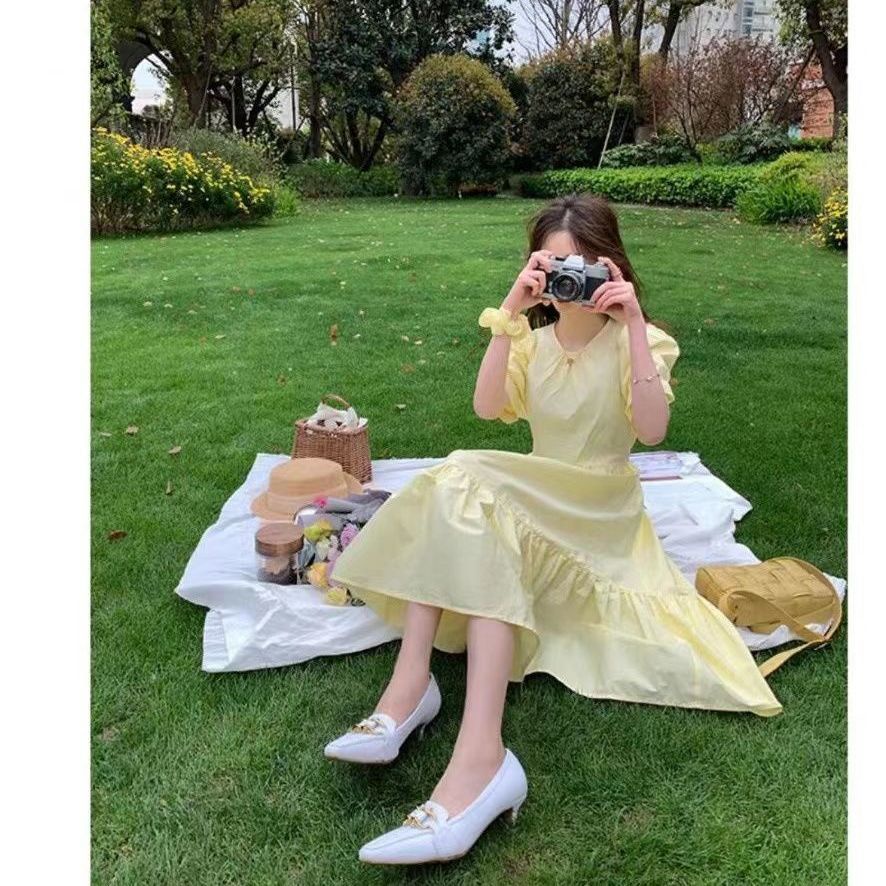 Đầm Dài Màu Vàng Nhạt Phong Cách Pháp Thanh Lịch Cao Cấp Màu Vàng Nhạt Phong Cách Phương Tây Cho Nữ