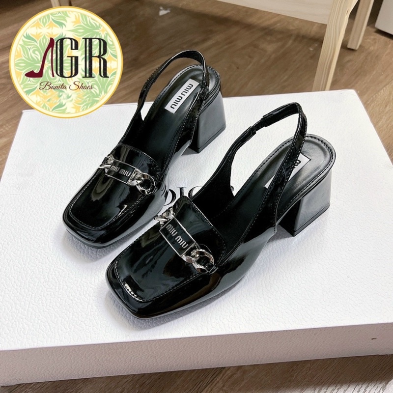 Sandal gót mũi vuông khoá MM gót vuông hh 6 cm