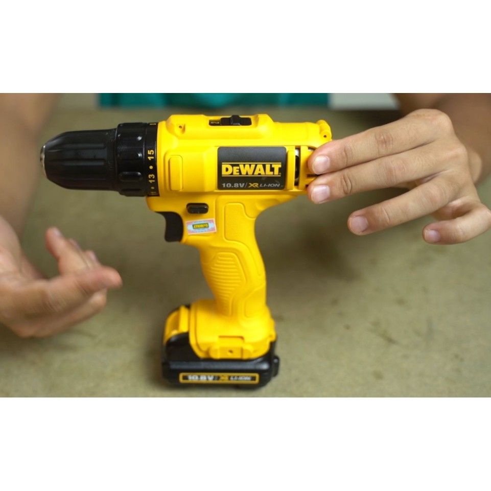 Khoan vặn vít dùng pin Dewalt DCD700C1-B1 - HÀNG CHÍNH HÃNG