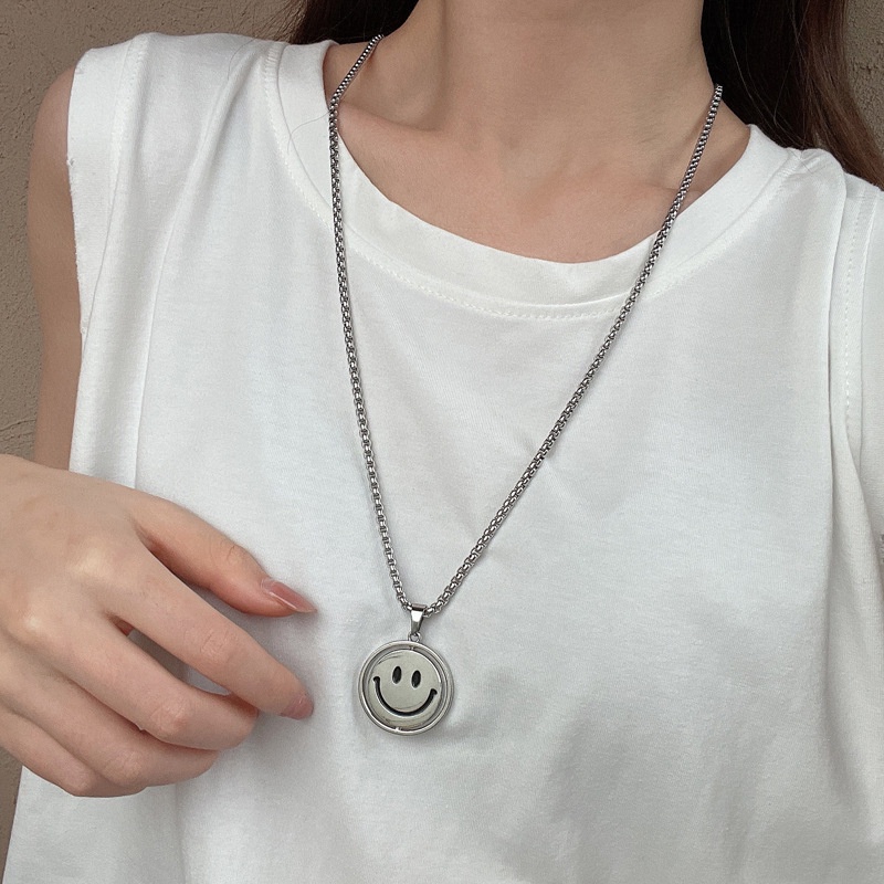 Vòng cổ Mặt Hình Mặt Cười Xoay 360 Độ Phong Cách Hip Hop Thời Trang Cho Nam Nữ