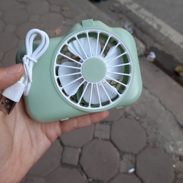 Quạt sạc camera fan