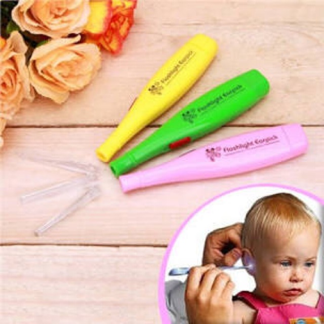 •Lấy dáy tai có đèn.