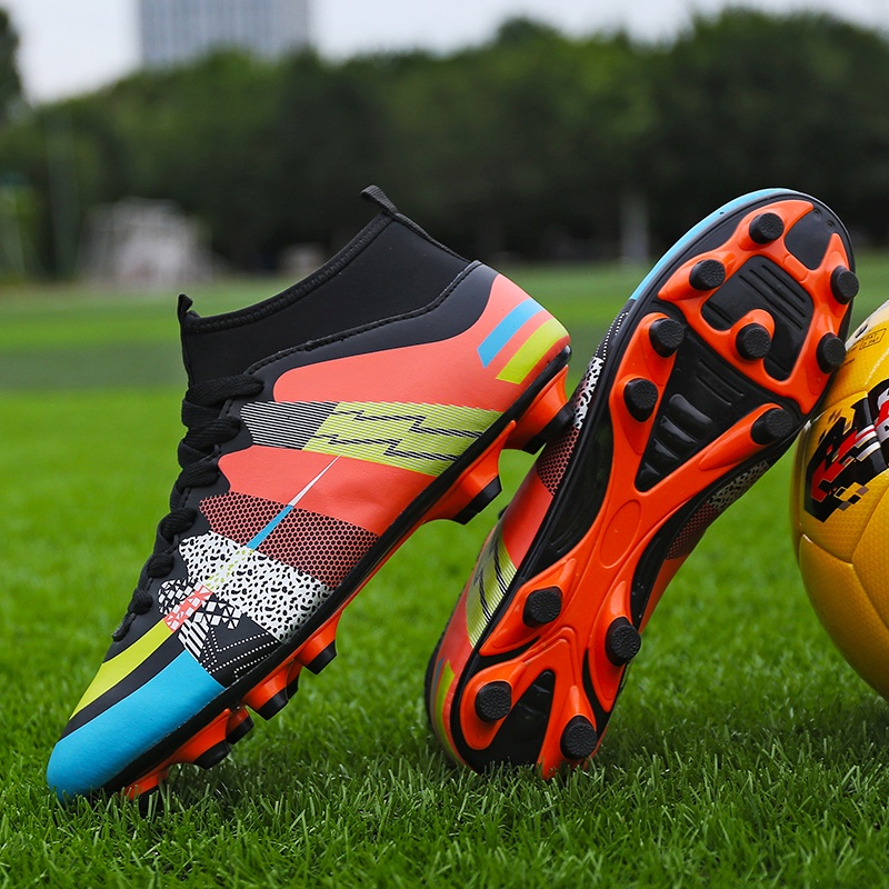 Kích thước:31-43 FG Giày bóng đá có mũi nhọn cao cho trẻ em , giày huấn luyện bóng đá sân cỏ nhân tạo cho thanh niên