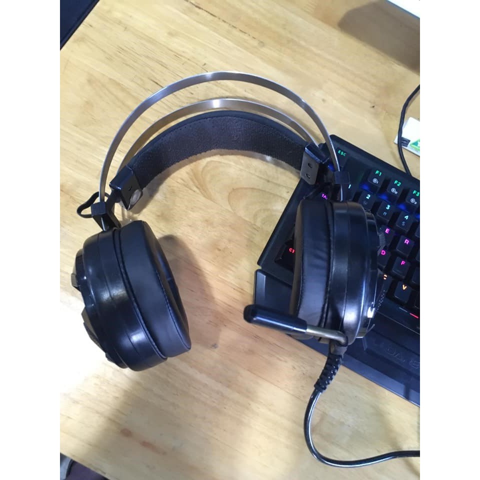 Tai nghe chuyên game Zidli ZH7 7.1 LED 7 màu, rung, USB chính hãng  93%