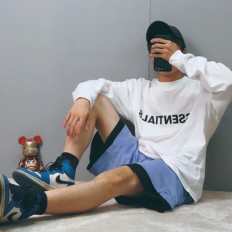 Áo thun dài tay ESENTIALS, chất liệu thun cotton tici dầy dặn