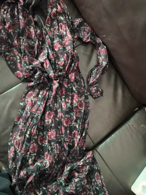 Váy vintage cổ V dáng maxi