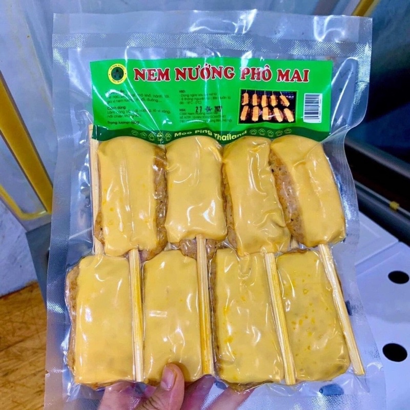 Nem nướng que pho mai thơm ngon