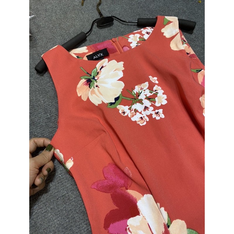 SALE đầm hoa suông khoét nách nữ