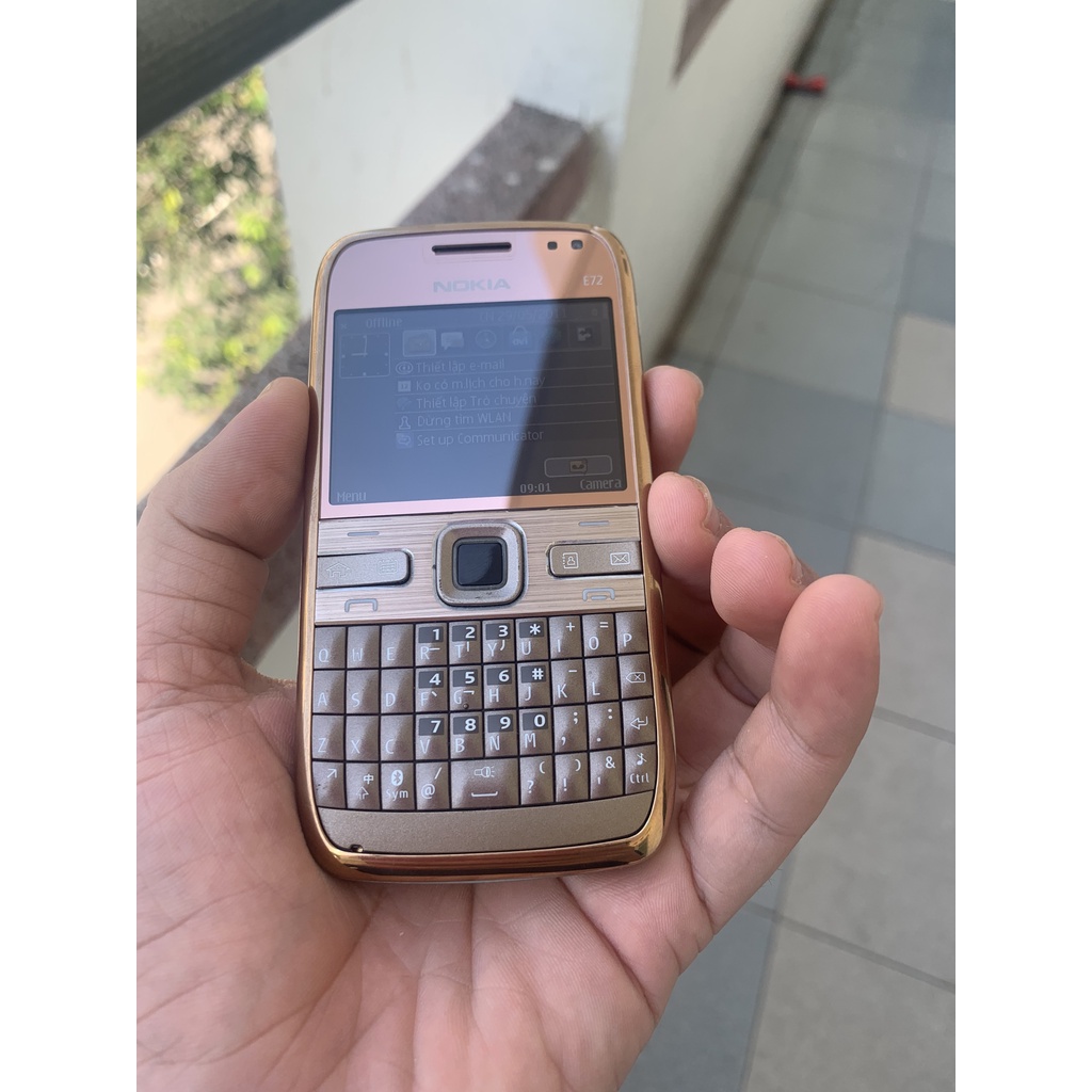 Điện Thoại Nokia E72 Loa To Bin Trâu
