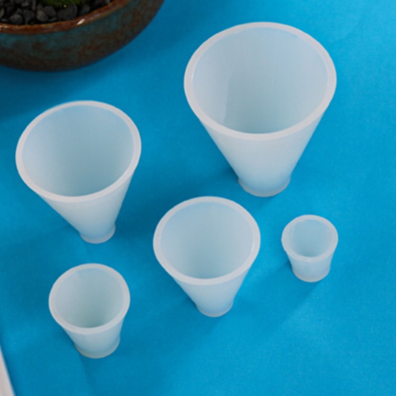 Khuôn Silicone Tạo Hình Làm Xà Phòng Hình Nón 3D