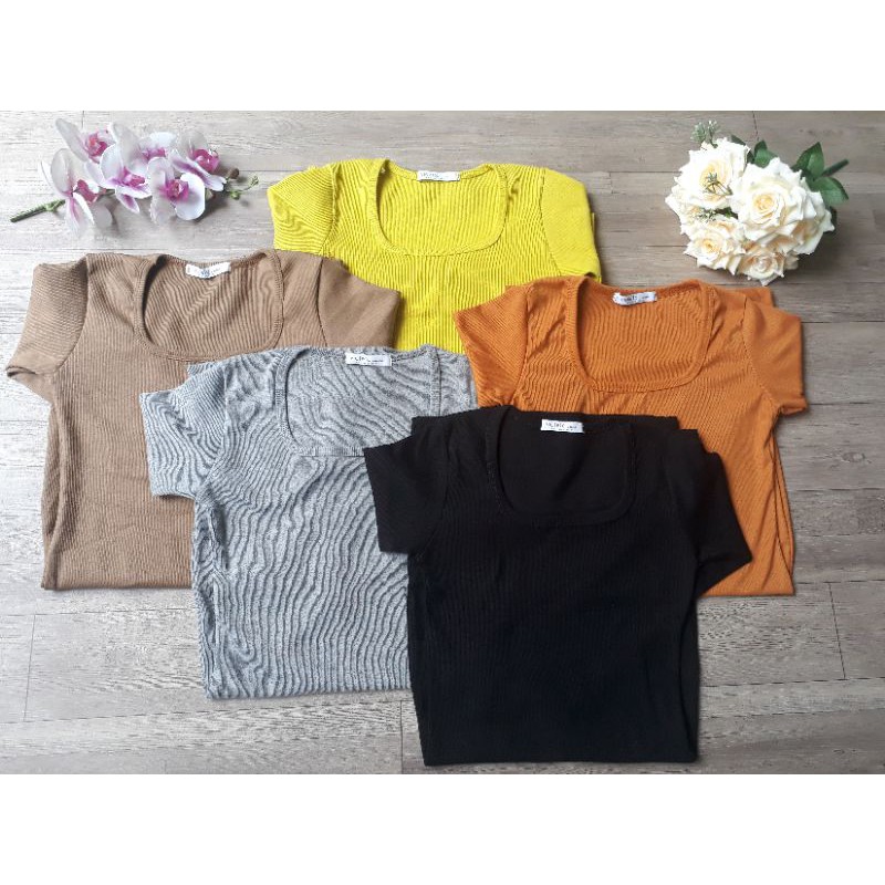 Váy body tay dài xỏ ngón cổ vuông | BigBuy360 - bigbuy360.vn