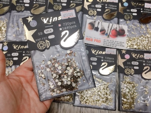 Đá gắn móng vins mix size đủ màu