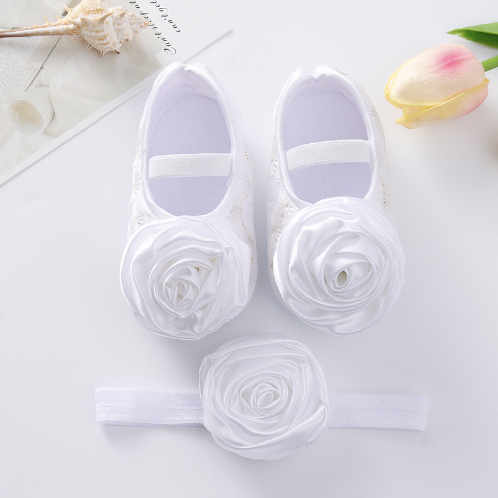 Giày ĐíNh Hoa MềM MạI Cho Bé Sơ Sinh