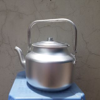 Ấm đun nước nhôm Hải Phòng.