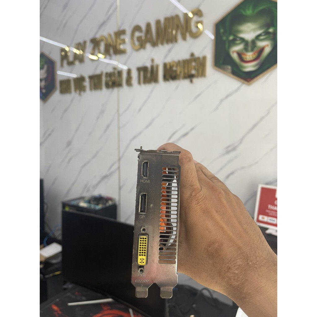 Zotac 750ti còn box đẹp. BH 1 tháng | BigBuy360 - bigbuy360.vn