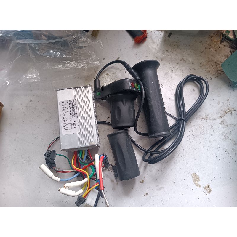Combo Khiển BLDC 36V15A + Tay Ga Xe Điện