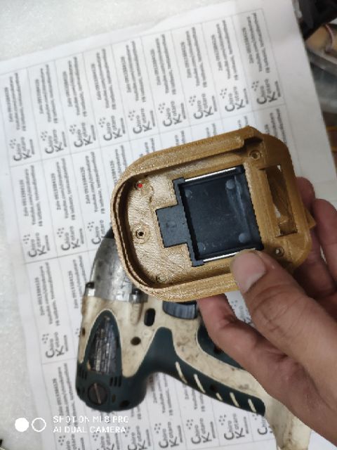 Đế chuyển pin máy CIDS 144W 14.4v sang Makita cài