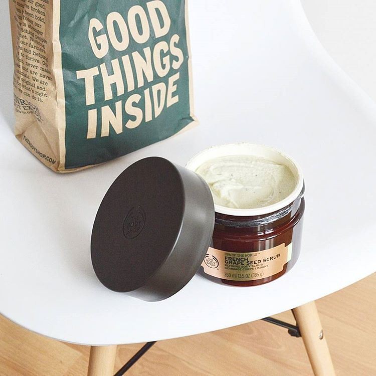 Dưỡng thể hoa trà Nhật Bản Japanese Camellia The Body Shop Spa of the World™ | BigBuy360 - bigbuy360.vn