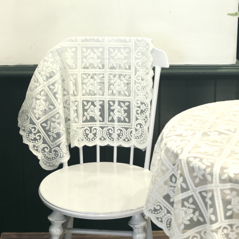 Tấm khăn trải bàn phối ren họa tiết hoa hồng phong cách retro thời trang