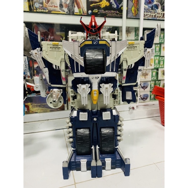 Đồ chơi siêu nhân Robo Boukenger Daivoyager Dx Bandai