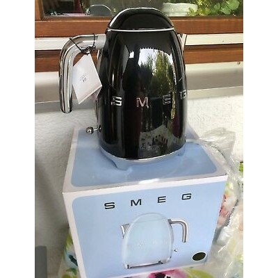 Ấm siêu tốc SMEG màu đen không chỉnh nhiệt